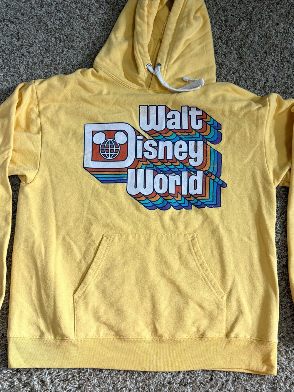 Disney World unisex medium rainbow retro logo EUC